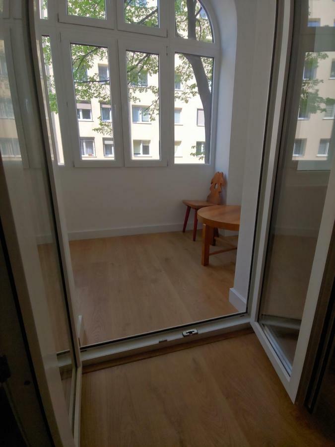 Appartement Apartament Wybickiego à Poznań Extérieur photo